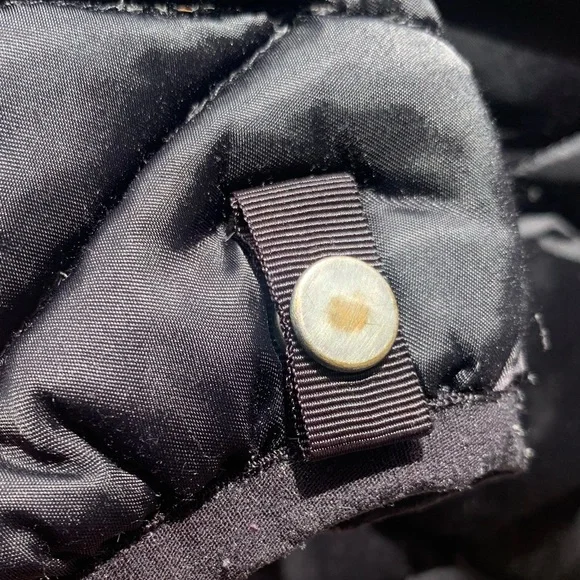 North Face Puffer Jacket - Picture 4 of 10